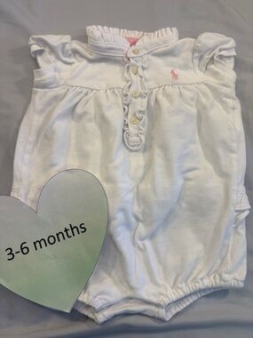 Ralph Lauren - White Baby Romper with Vintage-Inspired Detail